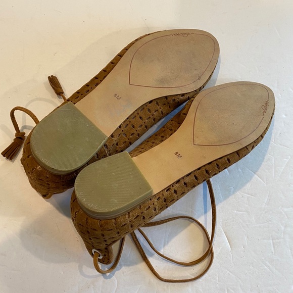 Halogen | Cognac Nella Suede Ghillie Lace Up Flat - Picture 4 of 6